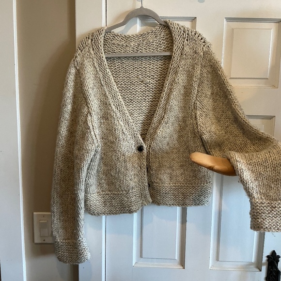 Homemade I believe sweater or cardigan - Picture 1 of 5